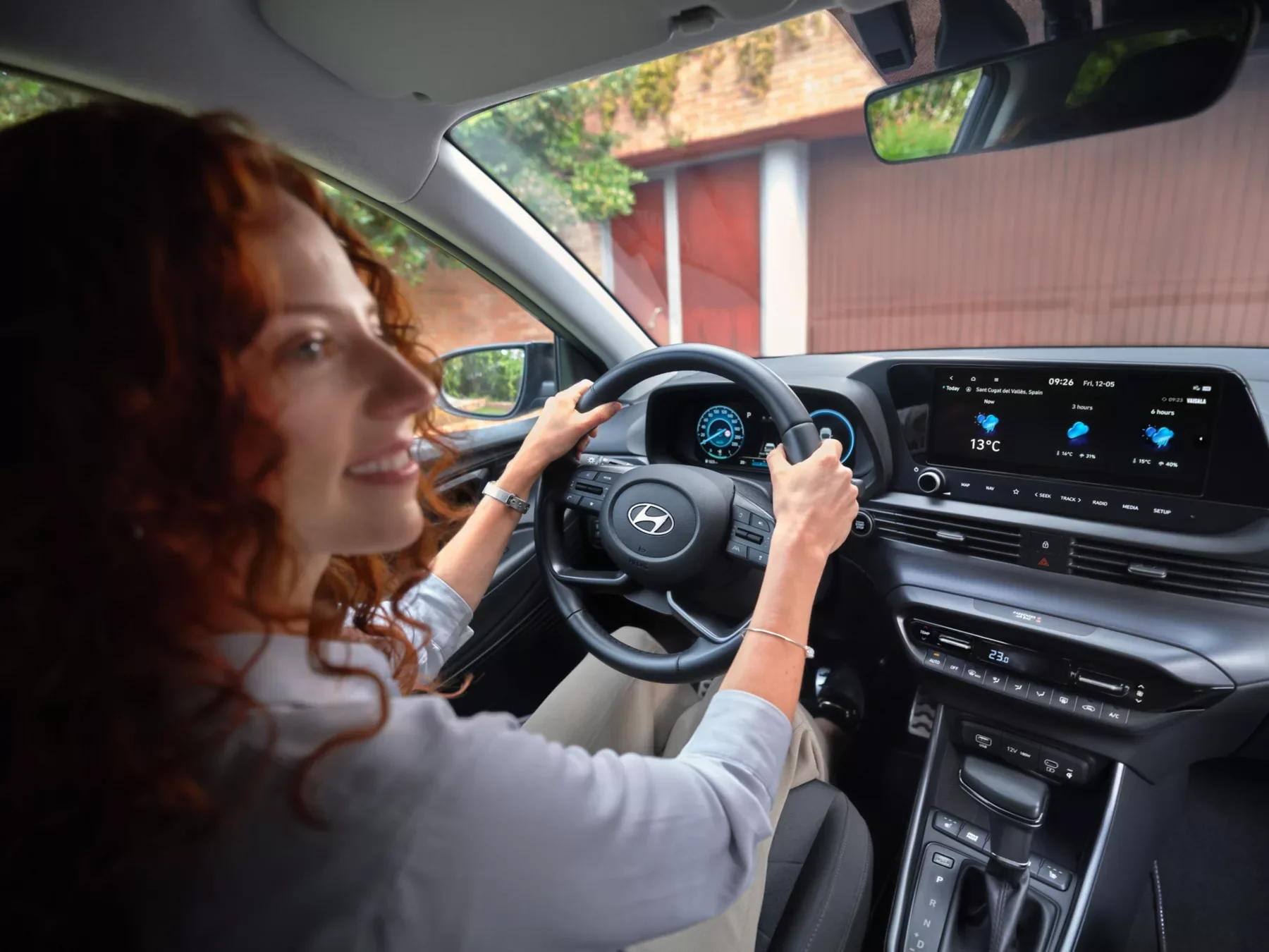 Hyundai BAYON sedd bakifrån, parkerad