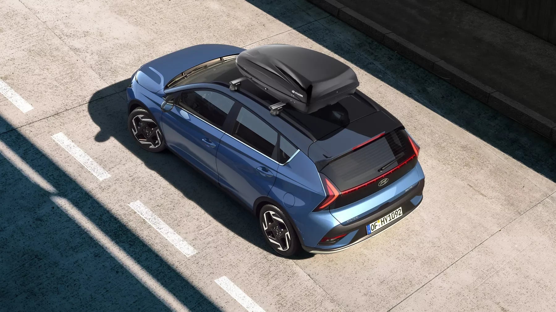 Takbox monterad på Hyundai BAYON