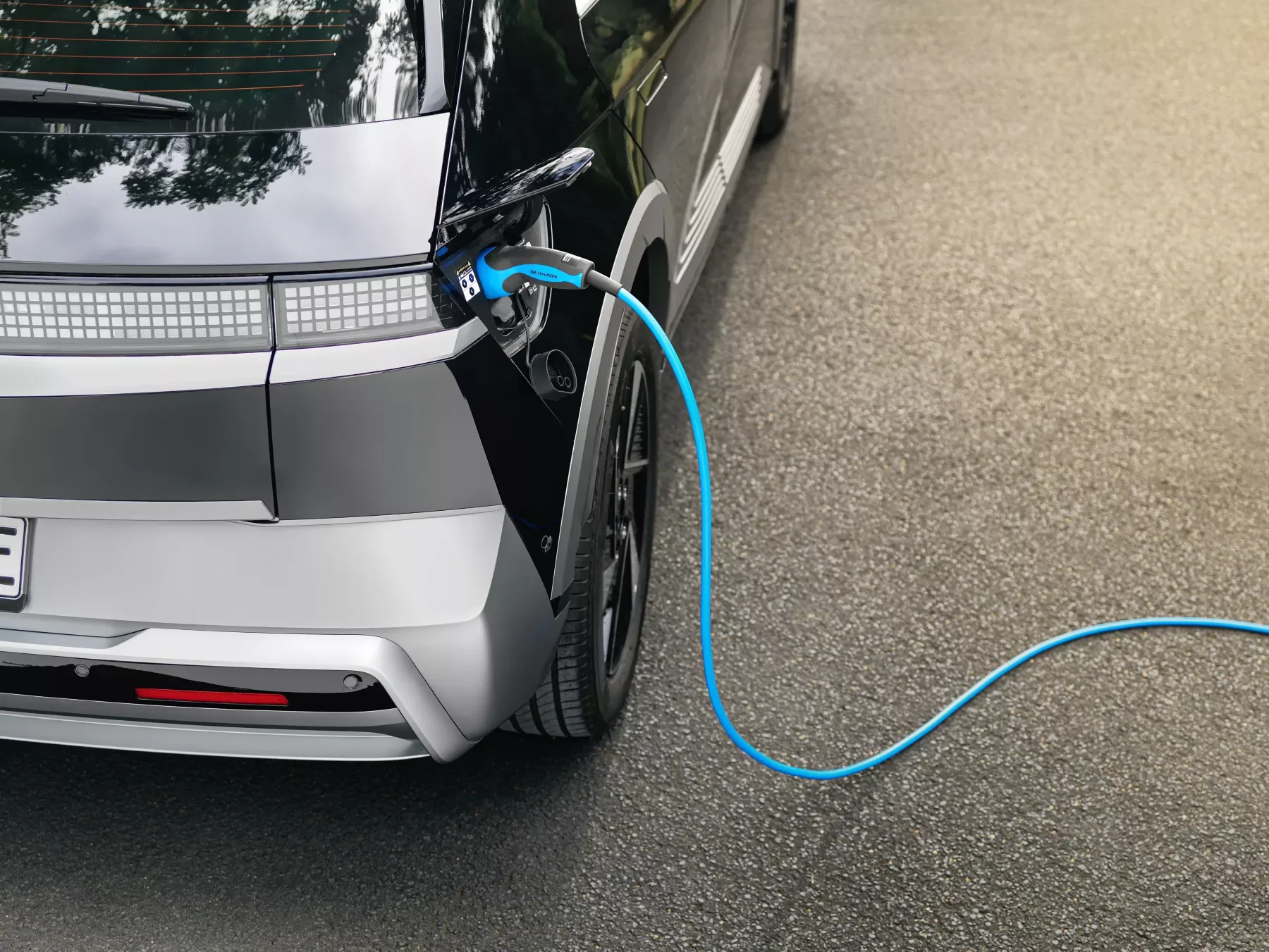 Mode 3-laddkabel ansluten till Hyundai IONIQ 5