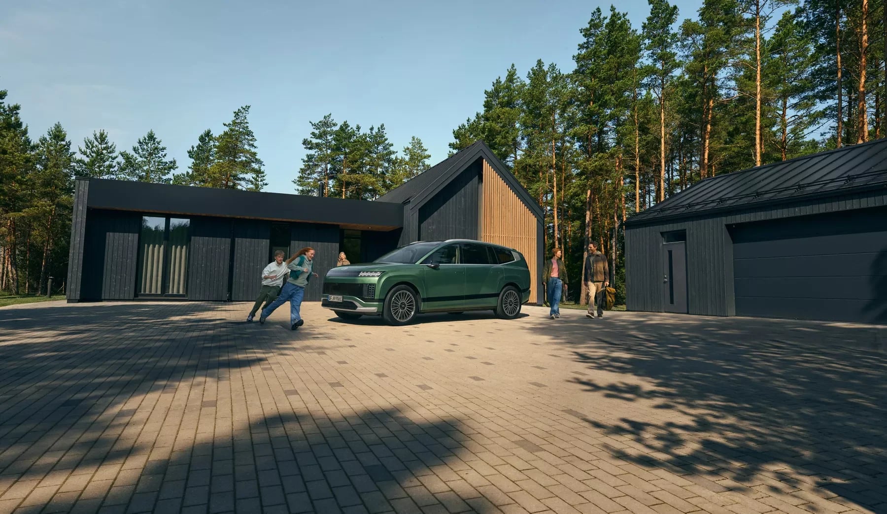 Hyundai IONIQ 9 sedd snett framifrån