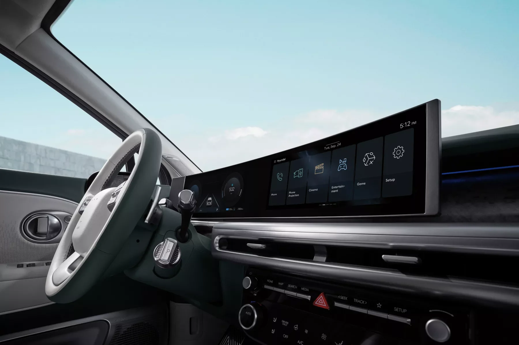 Välvd panoramadisplay i Hyundai IONIQ 9