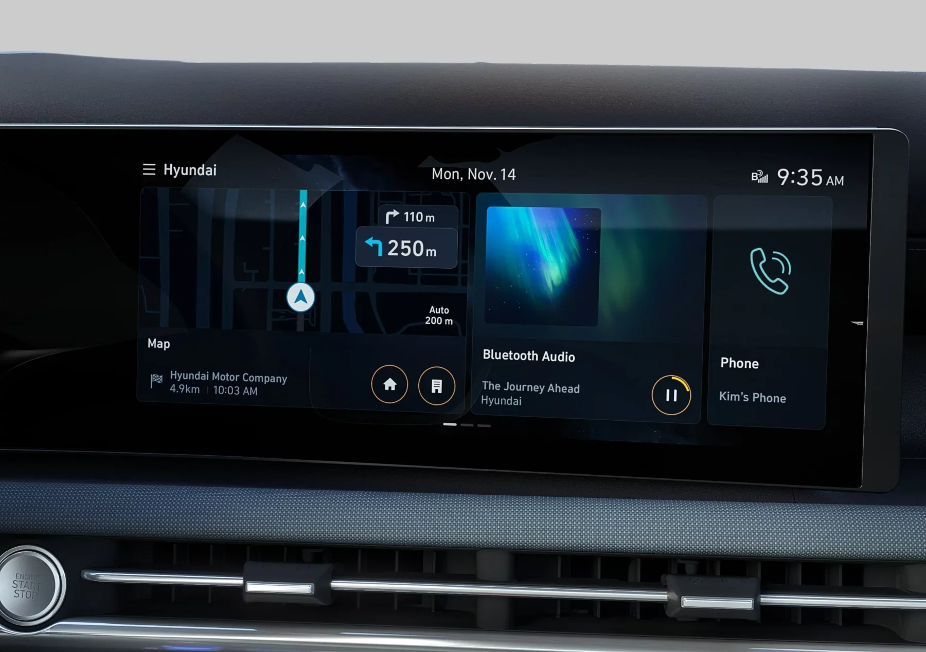 Infotainmentskärmen i Hyundai TUCSON Hybrid med karta och telefoni