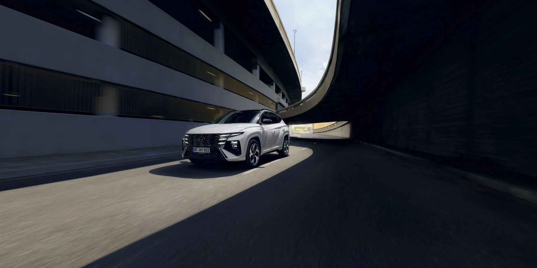 Hyundai TUCSON Plug-in Hybrid N Line under körning