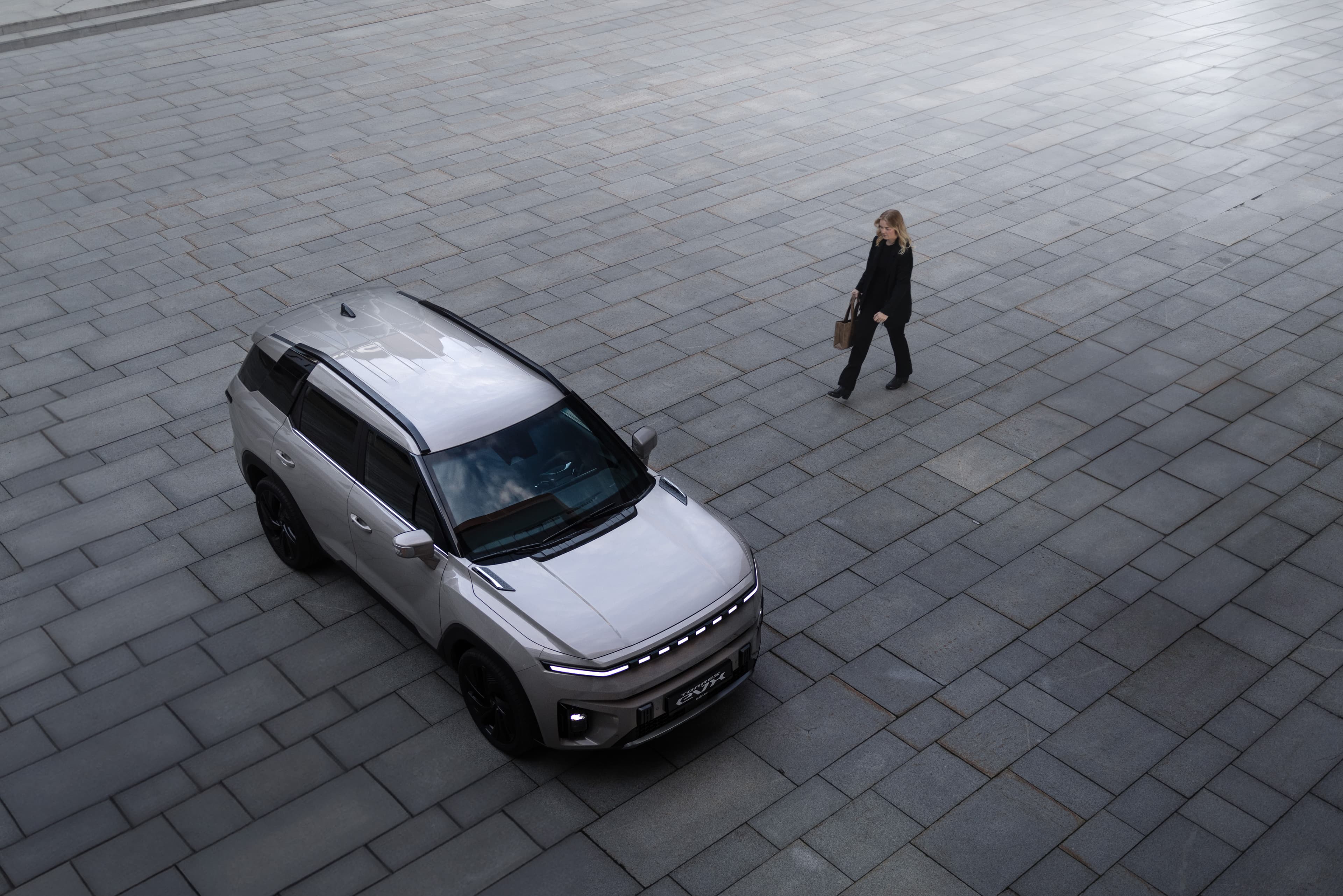 KGM Torres EVX - Karakteristiska LED ljus