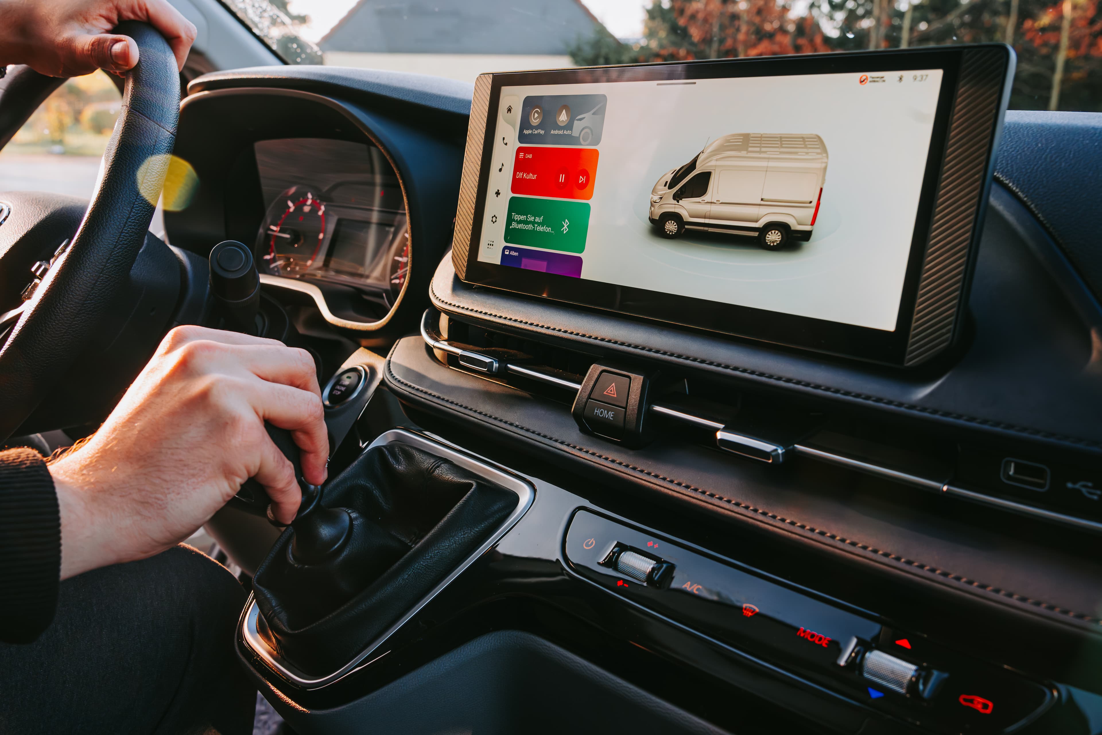 Maxus Deliver 9 - Interiör