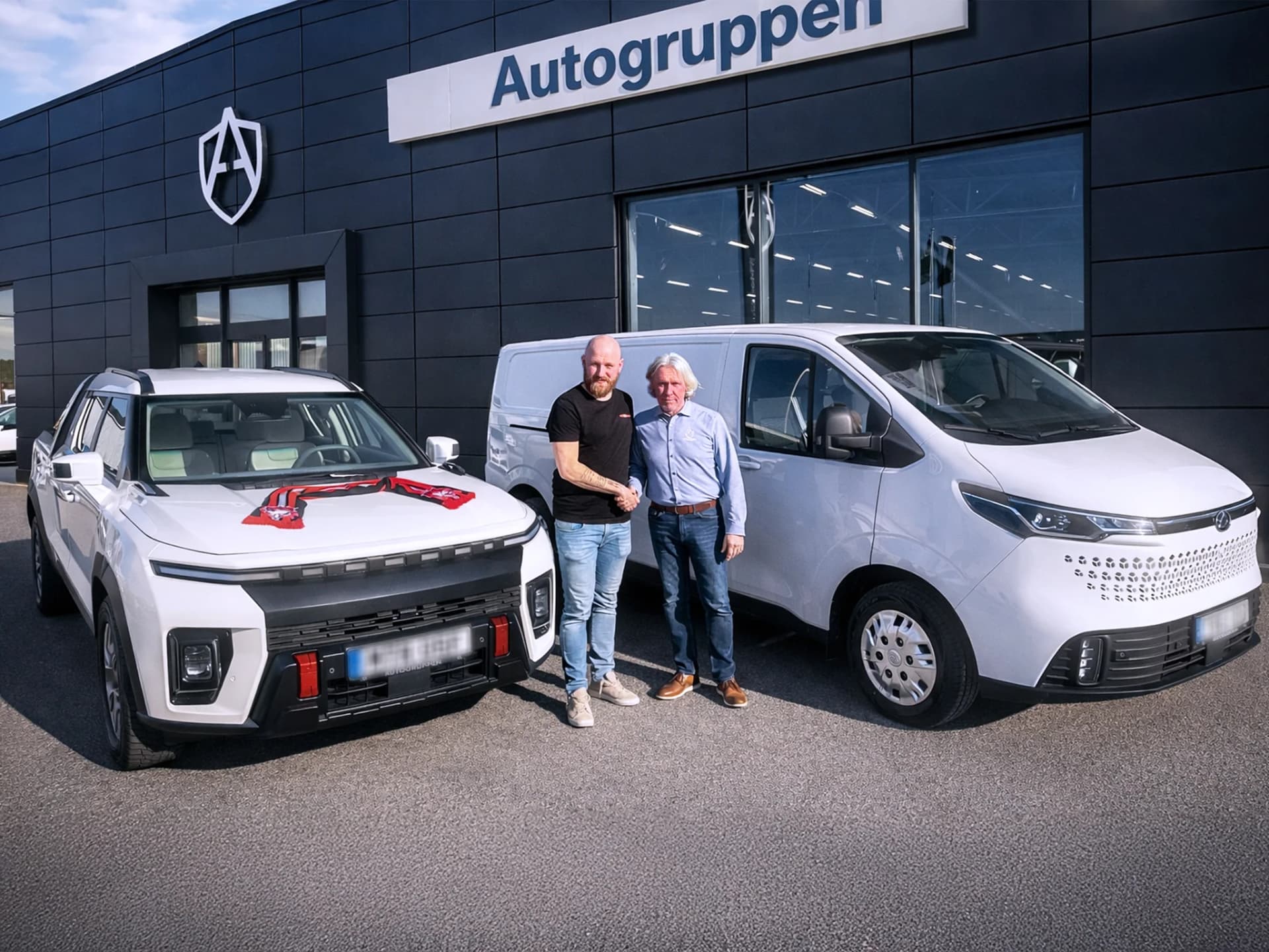 Björkquist Måleri AB – leverans av två av totalt 13 bilar från Autogruppen